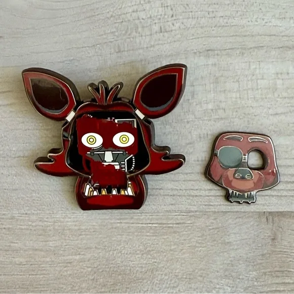 Five Nights At Freddy’s 🍕 (5) Pin Bundle!